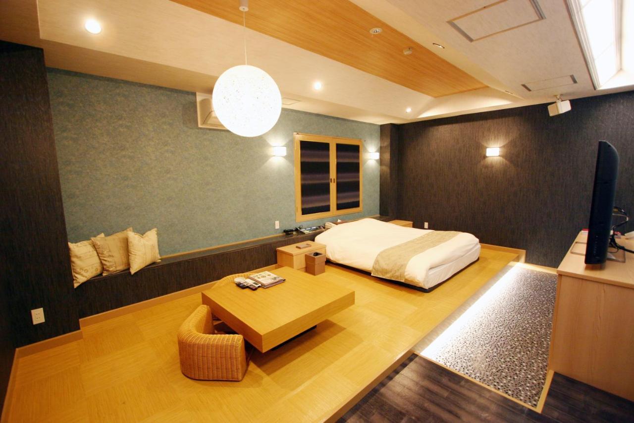 Lex Suwa (Adults Only) Hotel Екстериор снимка